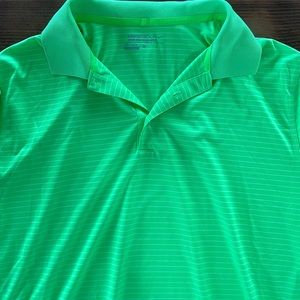 Lightly worn Nike Golf Shirt. Size Large